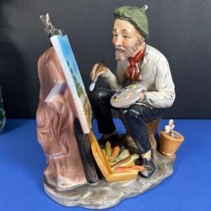 Lefton Old Painter at His Canvas Beautiful Sculpture,Made In Japan #7800 Vintage